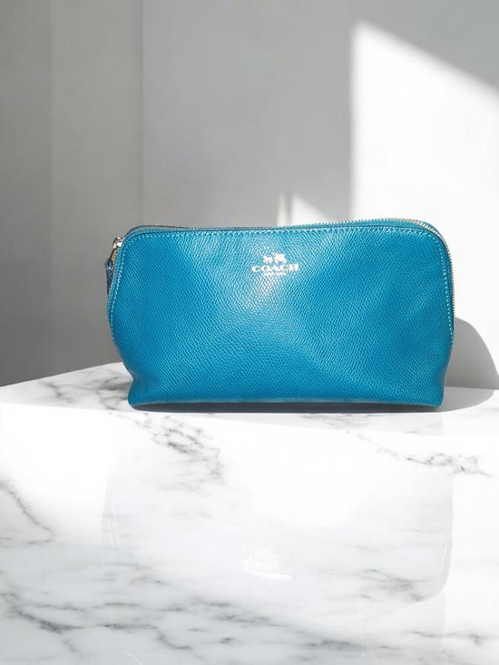 Coach Handbags - Coach Teal Leather Zip Pouch